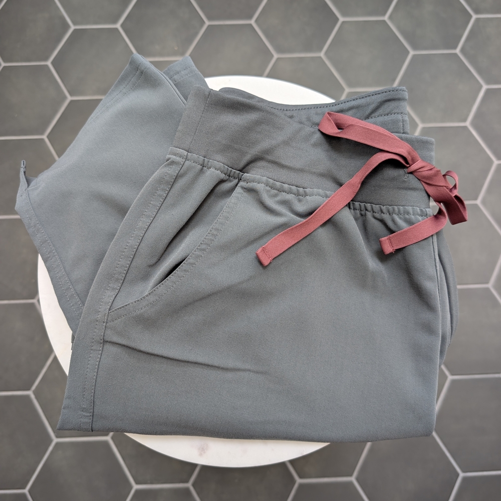Figs yola bonsai scrub bottoms
